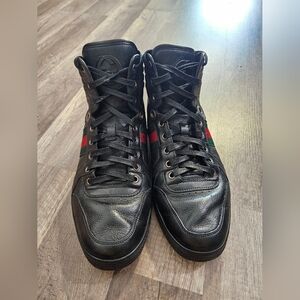 Gucci Leather High Tip Sneakers Size 9.5